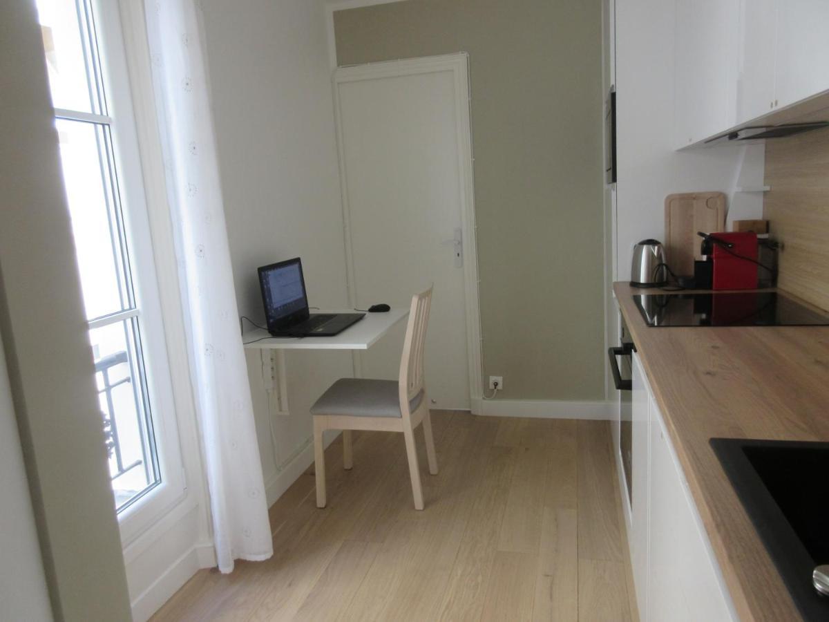 Bourg-La-Reine : Joli Appartement De 20 M² Exterior photo